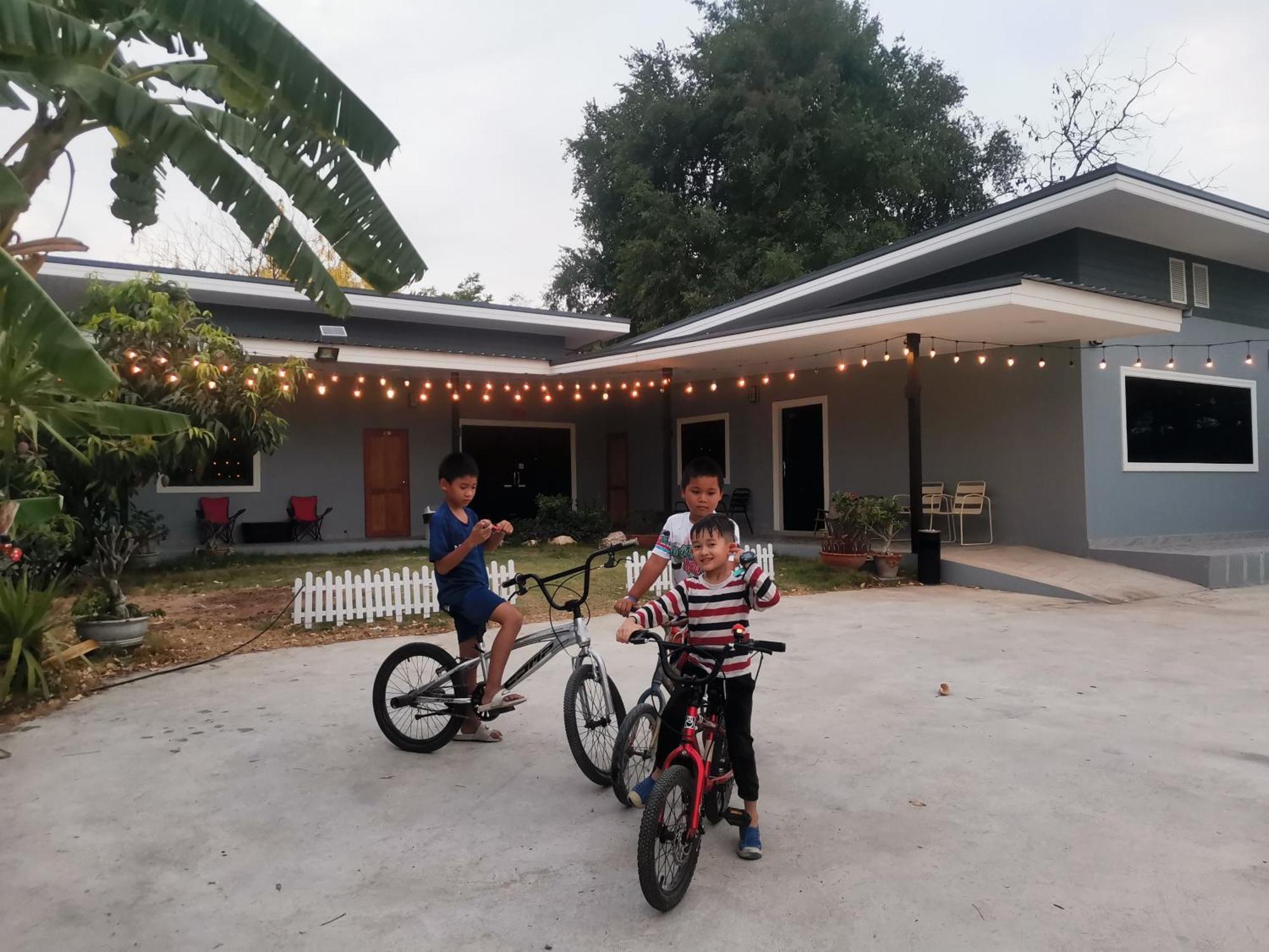 Numhom Resort Ban Nong Chum Saeng Buitenkant foto