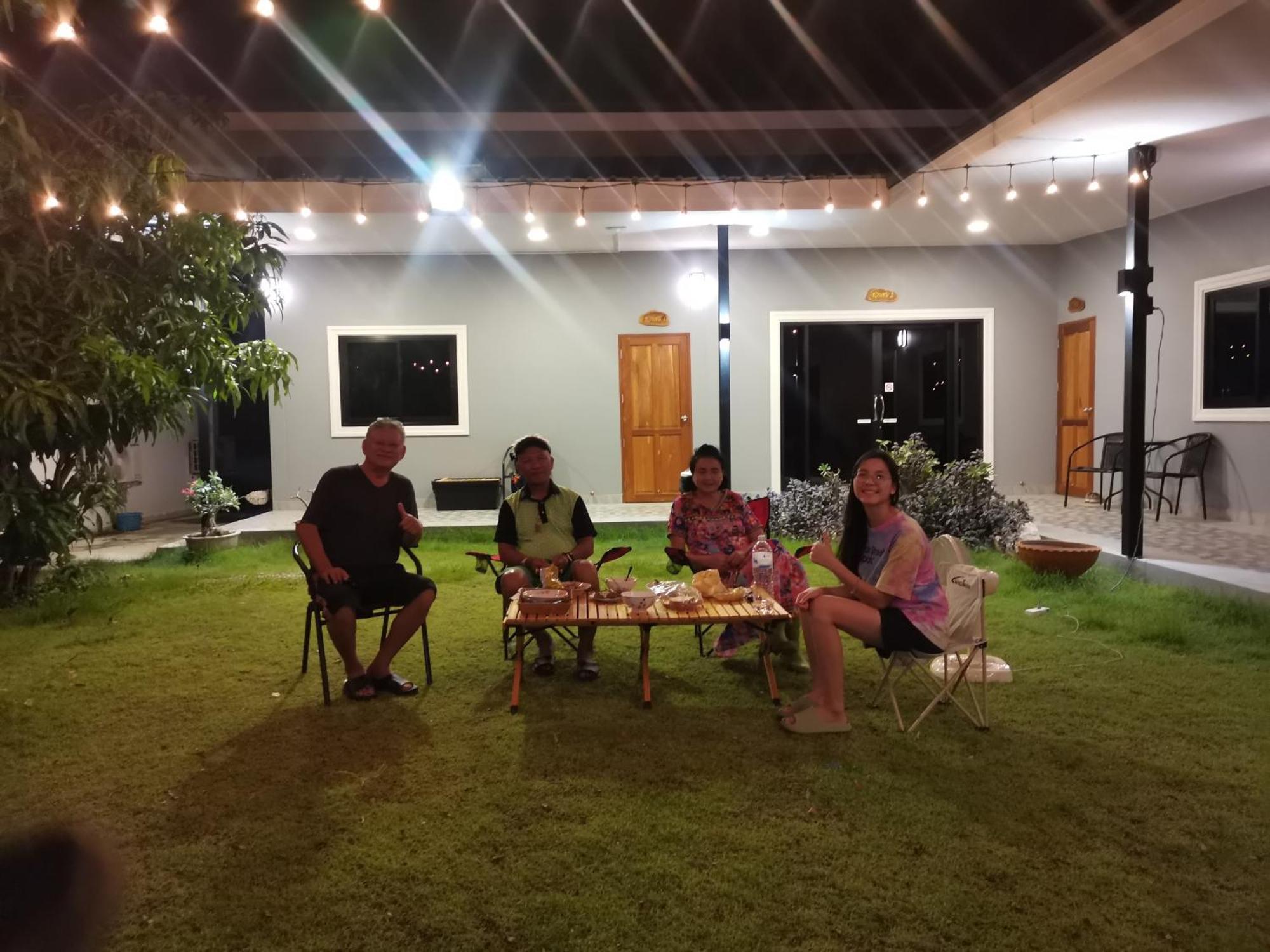 Numhom Resort Ban Nong Chum Saeng Buitenkant foto
