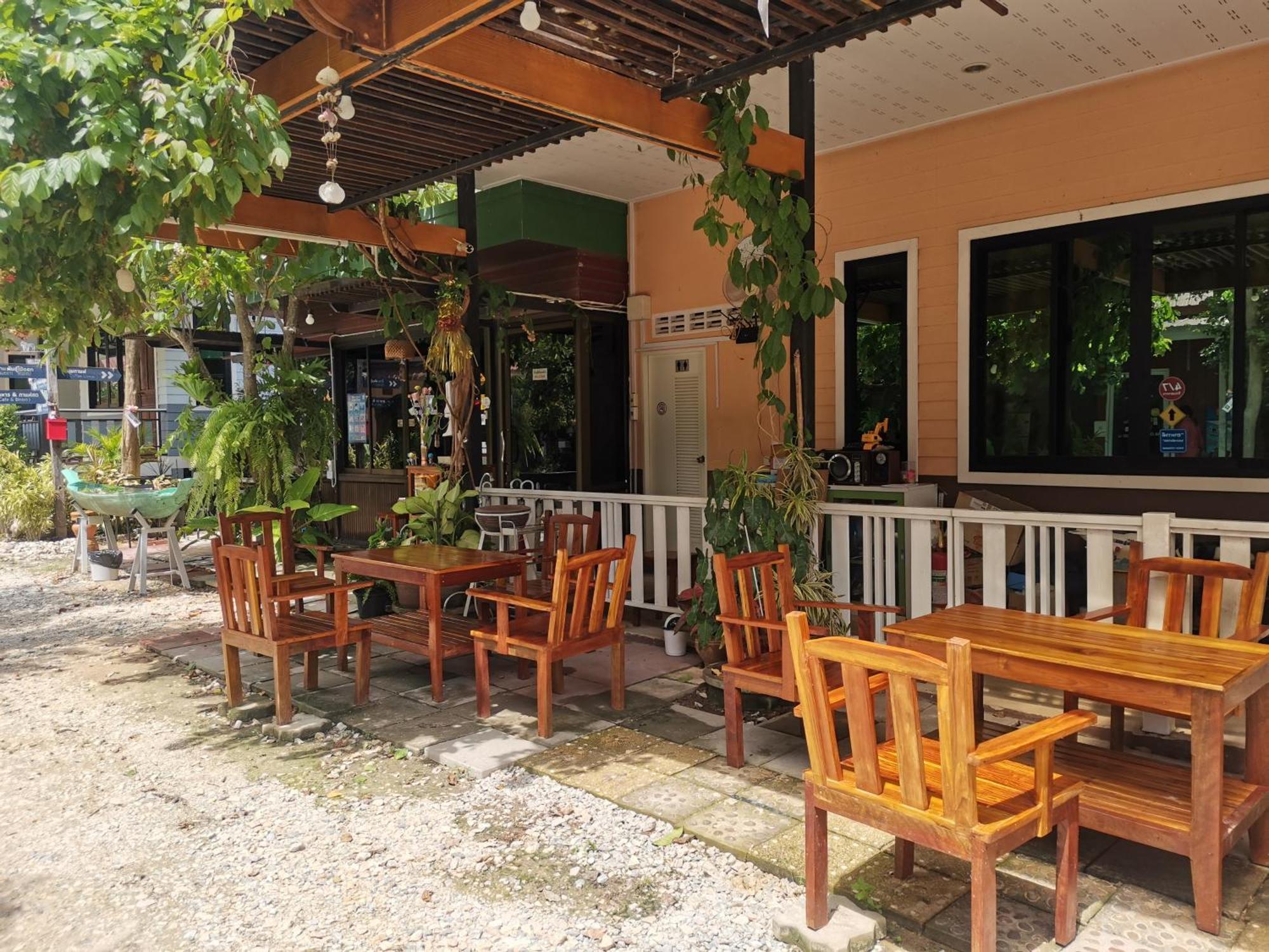 Numhom Resort Ban Nong Chum Saeng Buitenkant foto