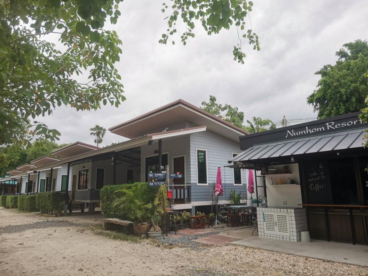 Numhom Resort Ban Nong Chum Saeng Buitenkant foto
