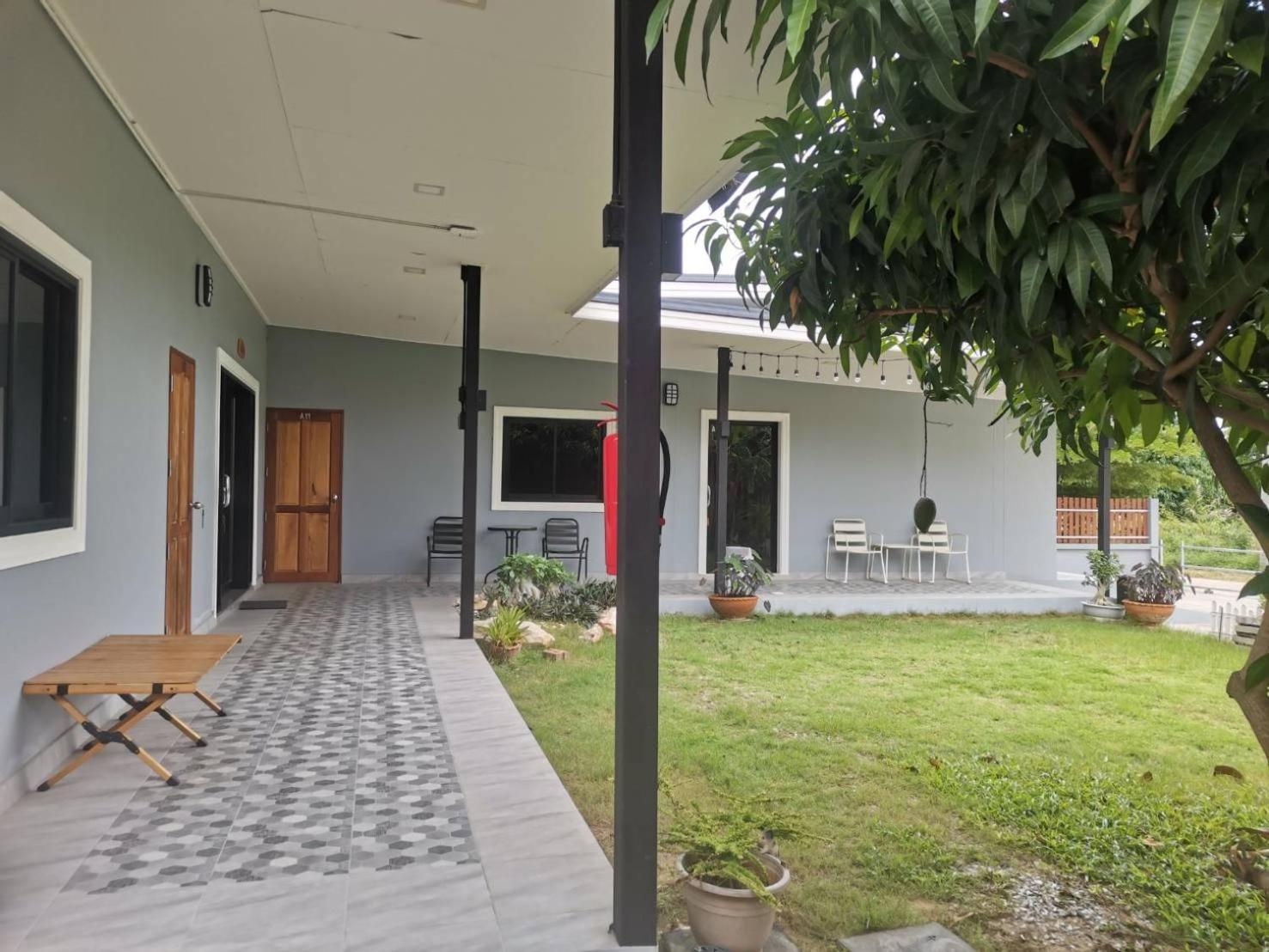 Numhom Resort Ban Nong Chum Saeng Buitenkant foto