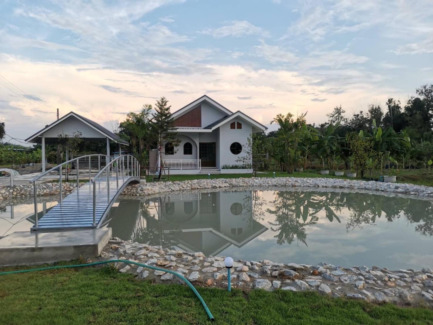 Numhom Resort Ban Nong Chum Saeng Buitenkant foto