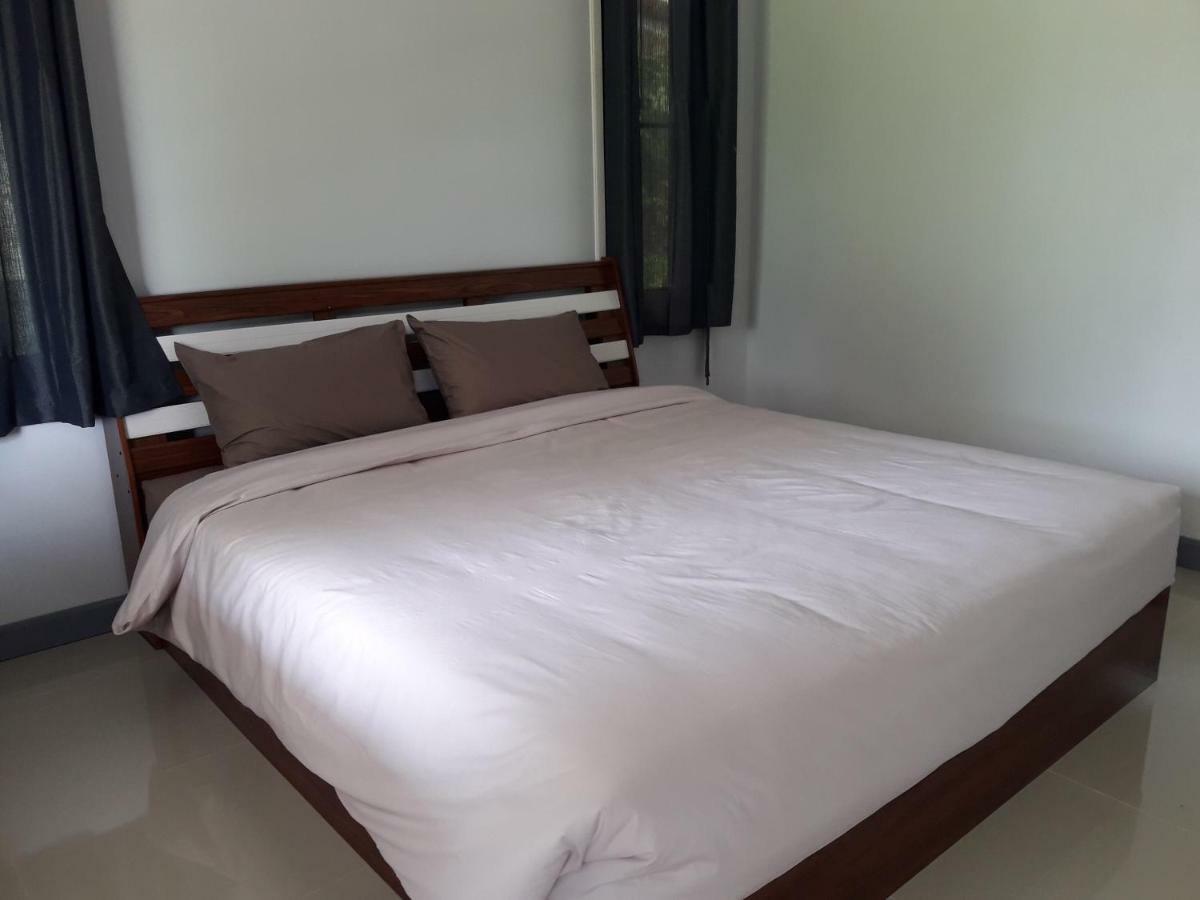 Numhom Resort Ban Nong Chum Saeng Buitenkant foto